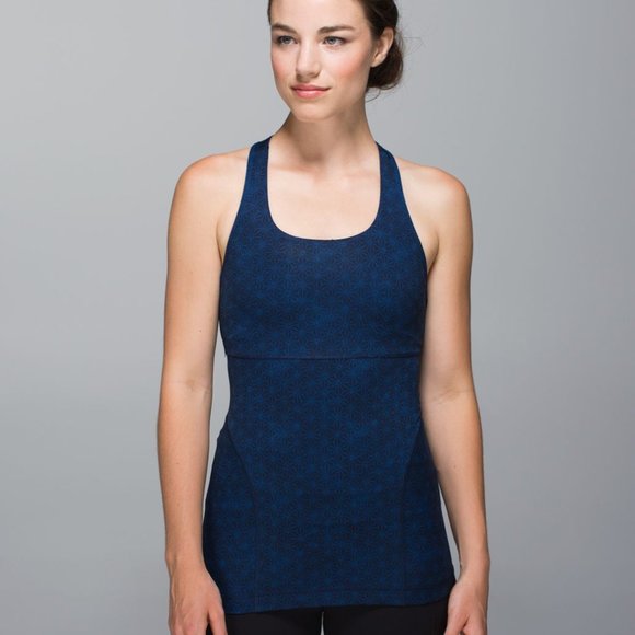Lululemon Refresher Racer Tank in Sashico Star 4 - Picture 1 of 5
